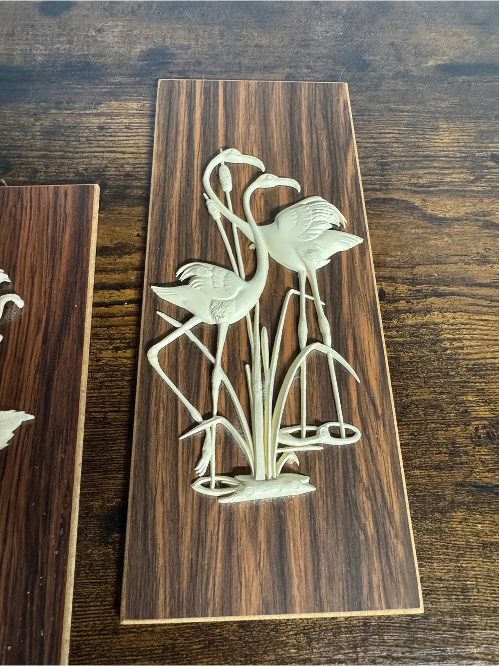 Wood-Grain Floral & Crane Wall Plaques - Cream on Brown